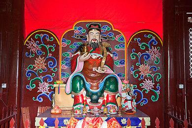 黑暗奇幻牌组构建类塔防游戏《圣铠：地牢君主》将于1月22日推出抢先体验版